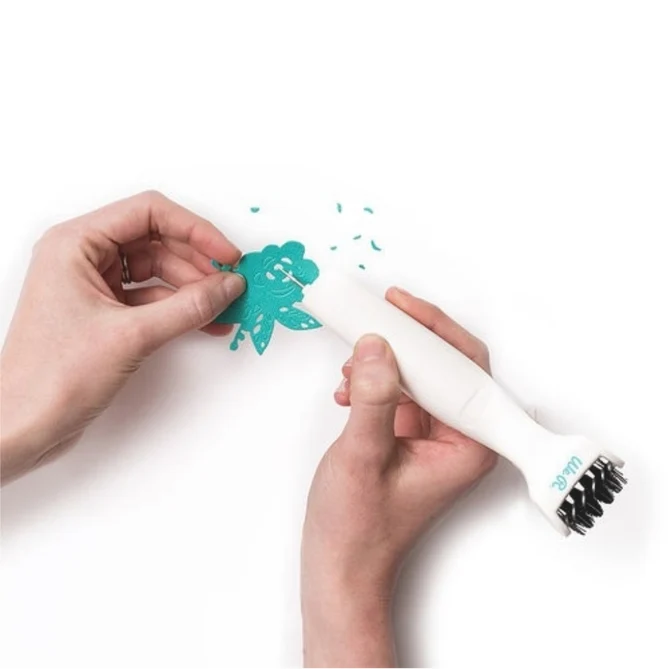Herramienta 3-In-1 Weeding Tool We R - Imagen 3